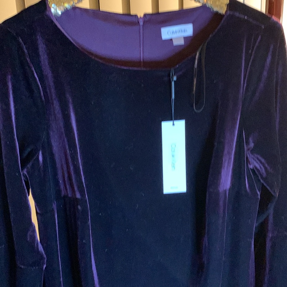 NWT CALVIN KLEIN Velvet Dress - Picture 2 of 5